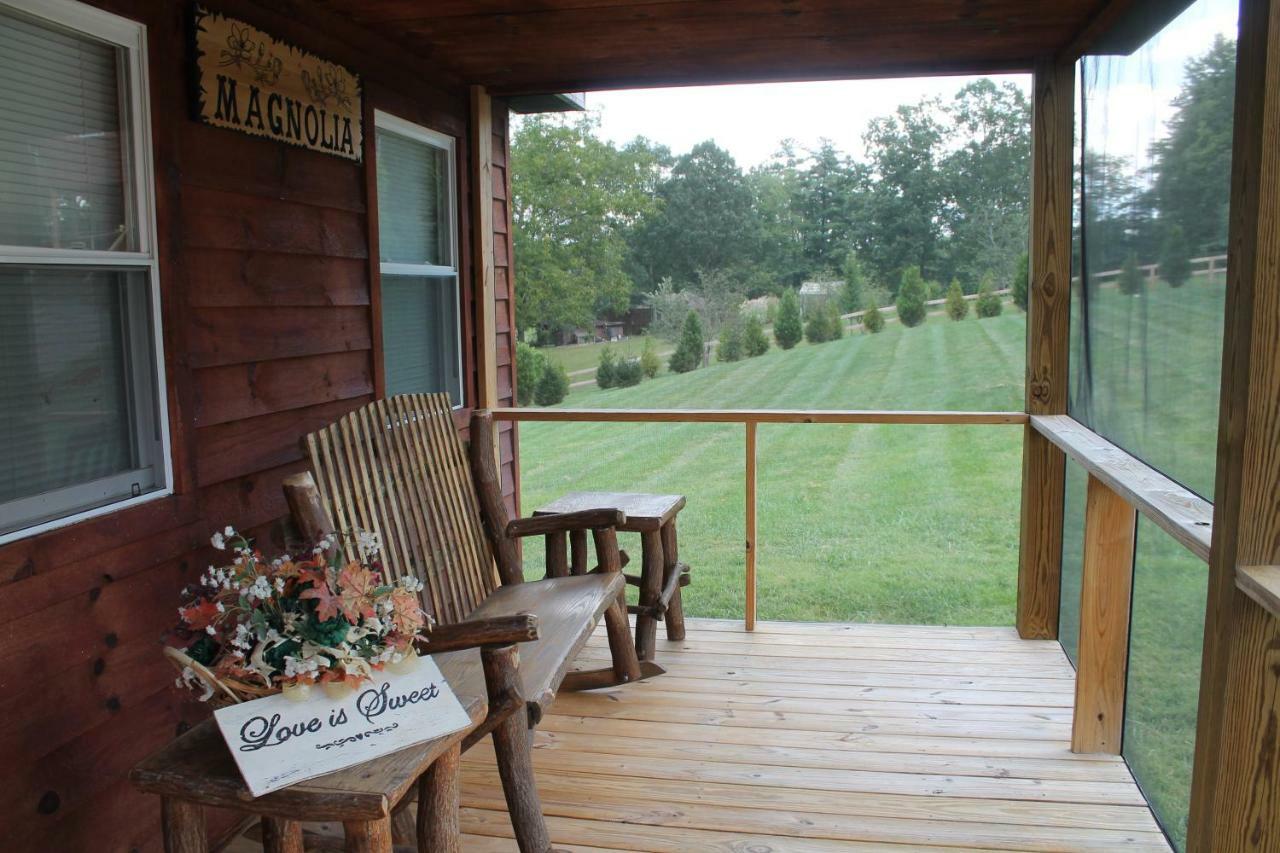 Pipestem Spa, Event Center And Mountain Chalets Exterior photo